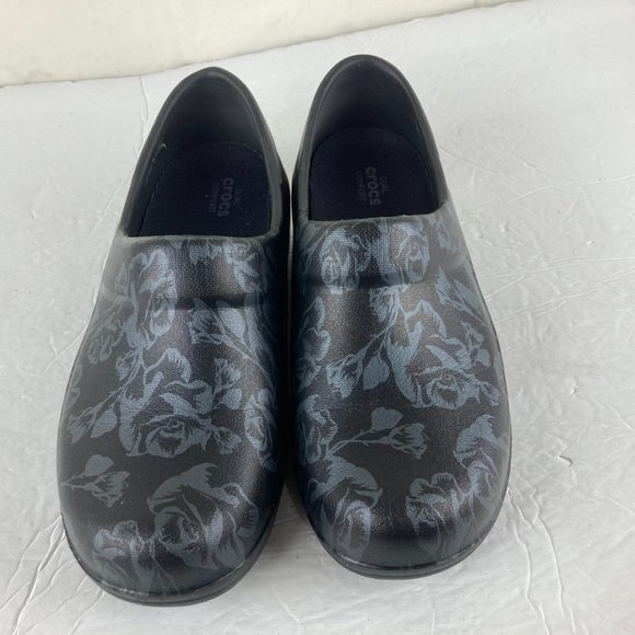 Crocs Women Sz 7 Professional Dual Comfort Slip Resistant Graphic Clogs Shoes - Picture 4 of 10